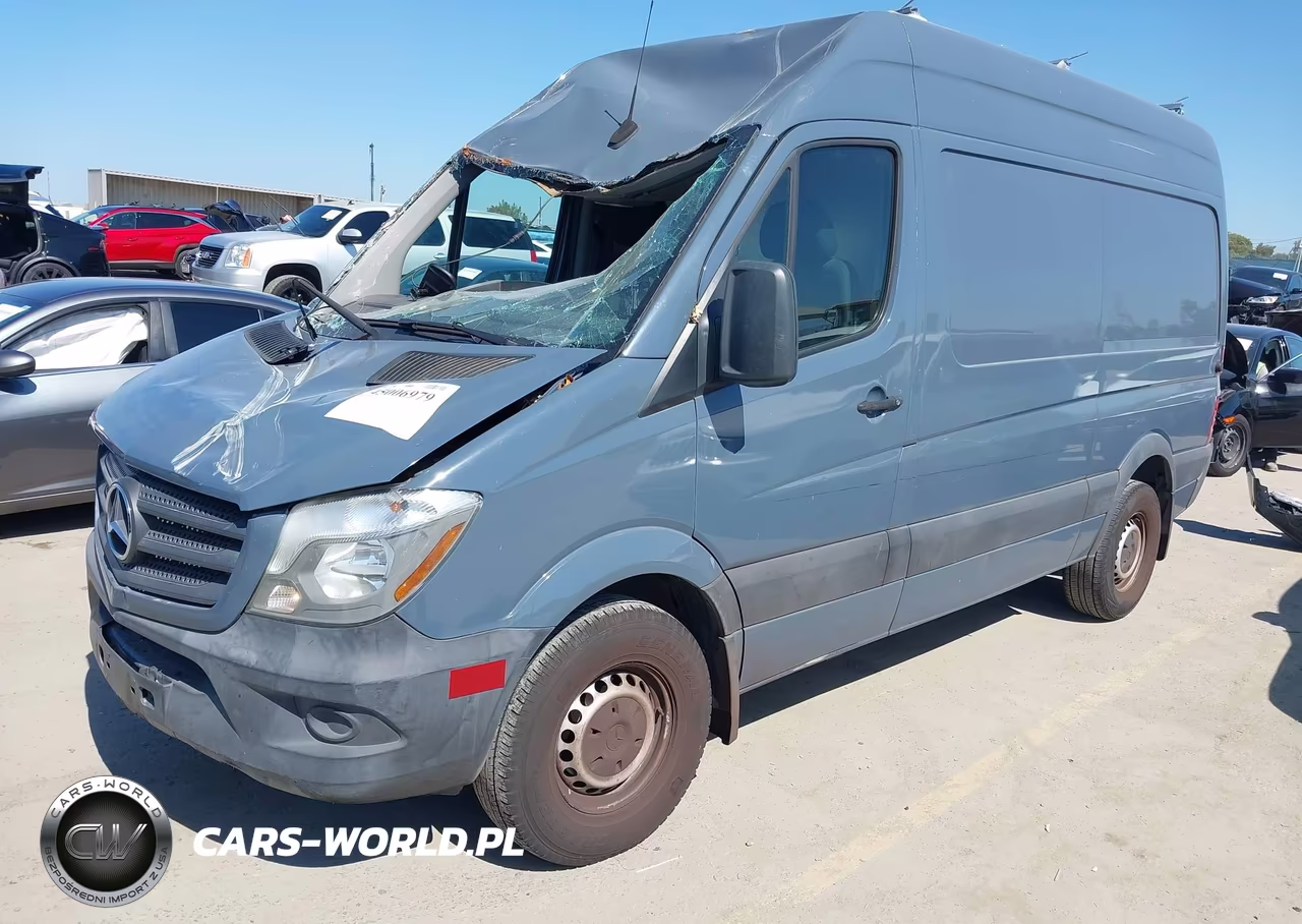 2018 Mercedes-Benz Sprinter 2500 Standard Roof V6 VIN:WD3PE7CD9JP645076 - 2