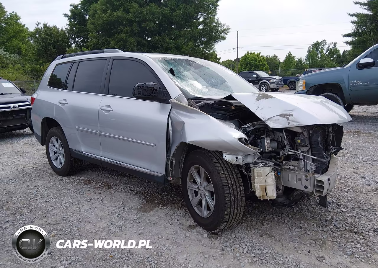 2013 Toyota Highlander Base Plus V6-Base V6-Se V6 – zdjęcie 1 z 16