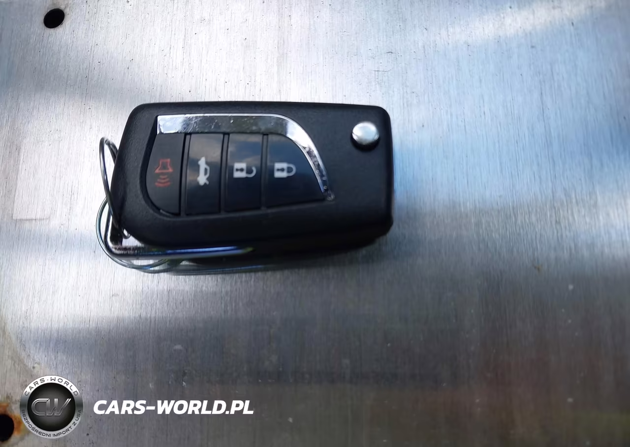 2020 Toyota Corolla Le VIN:5YFEPRAE4LP021315 - 11