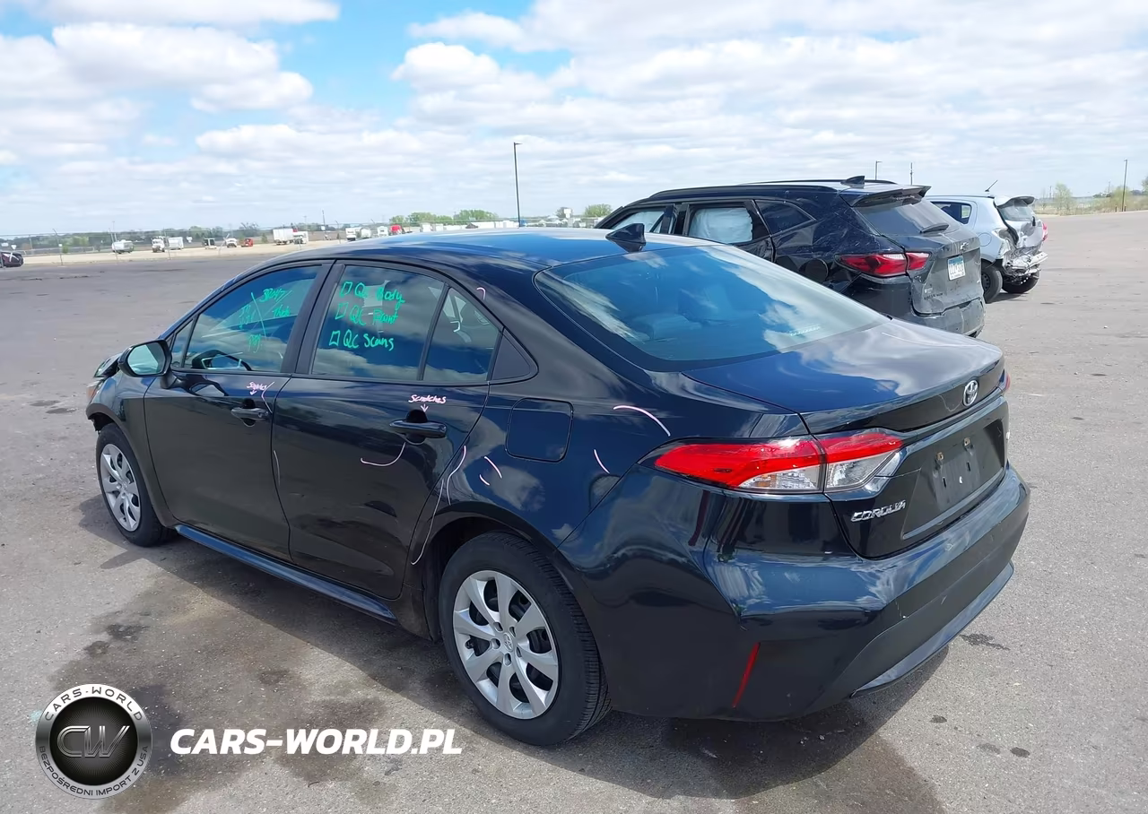2020 Toyota Corolla Le VIN:5YFEPRAE4LP021315 - 3