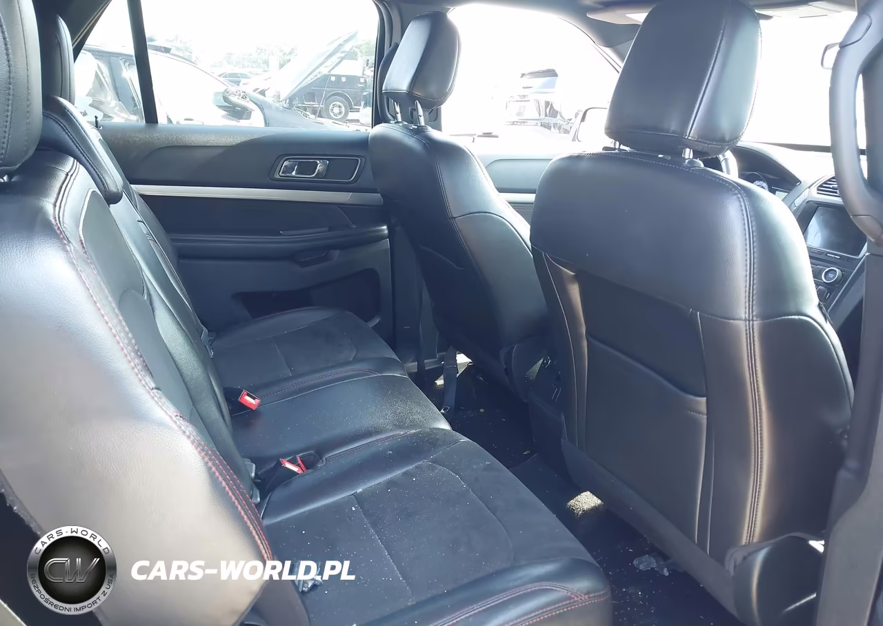2018 Ford Explorer Xlt VIN:1FM5K7D85JGC54090 - 8