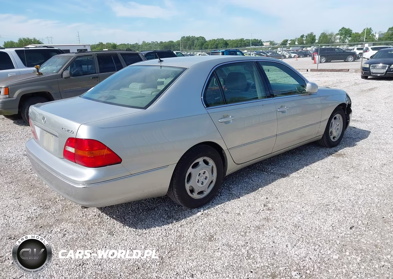 2001 Lexus Ls 430 VIN:JTHBN30F110043729 - 4