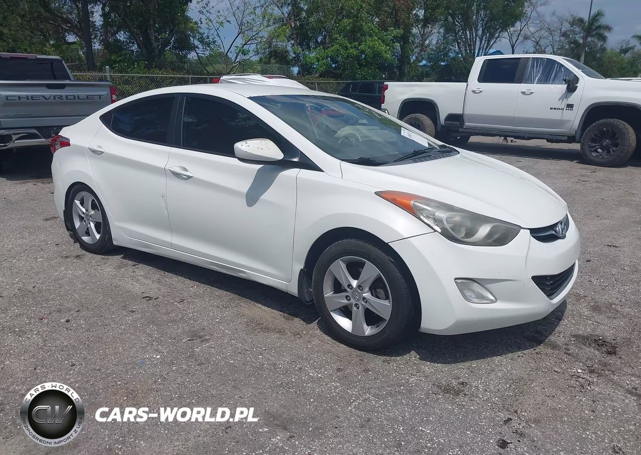 2013 Hyundai Elantra Gls