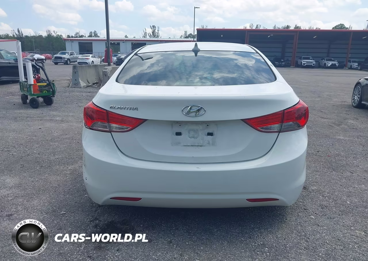2013 Hyundai Elantra Gls VIN:5NPDH4AE1DH424954 - 16