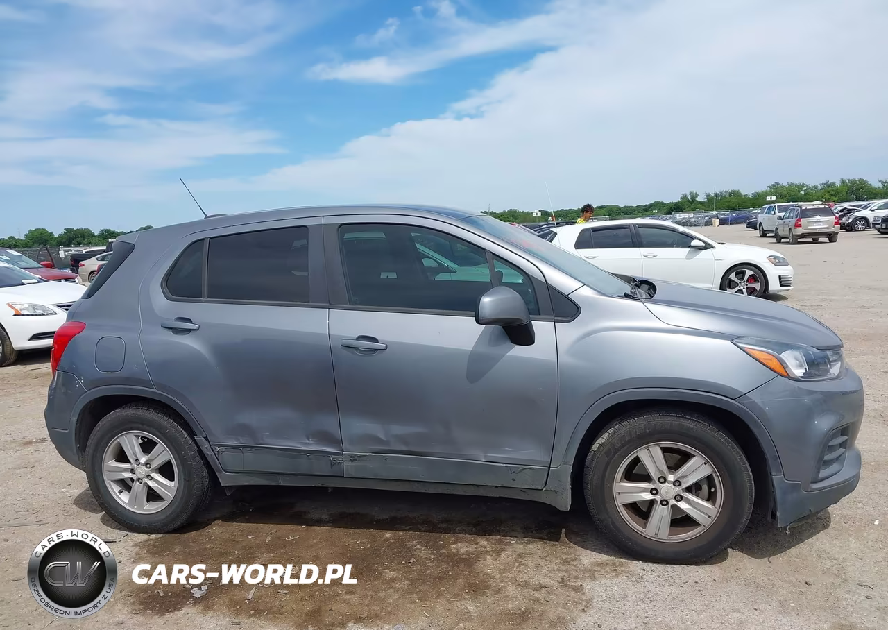 2020 Chevrolet Trax Fwd Ls VIN:3GNCJKSB9LL263199 - 13