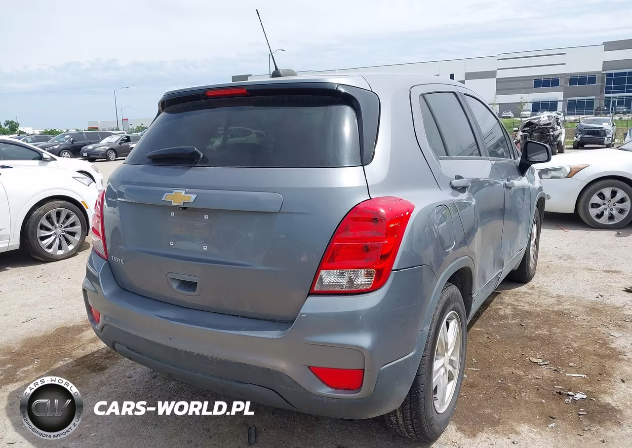 2020 Chevrolet Trax Fwd Ls VIN:3GNCJKSB9LL263199 - 4