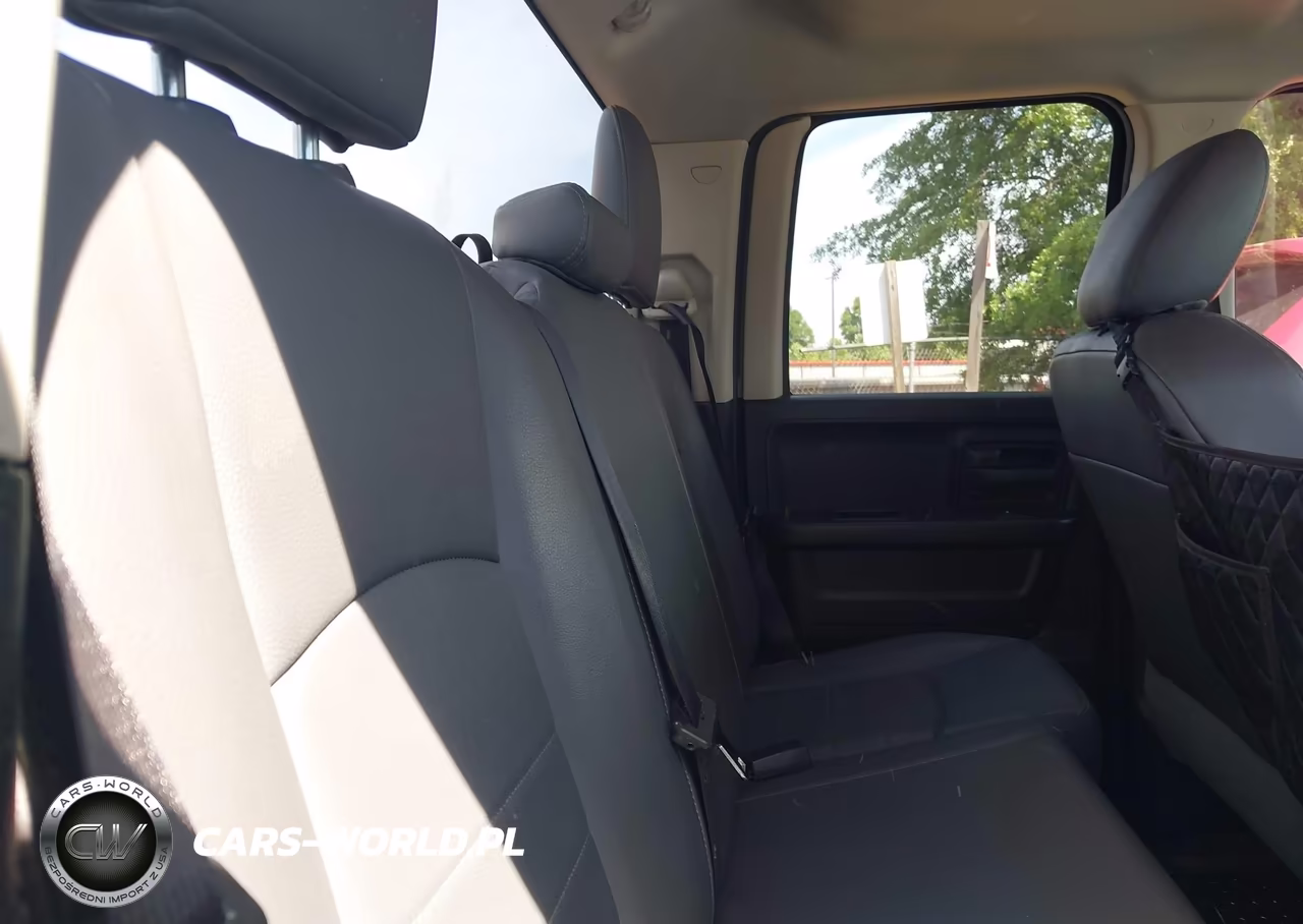 2018 Ram 1500 Tradesman 4X2 6'4 Box VIN:1C6RR6FG9JS339888 - 8