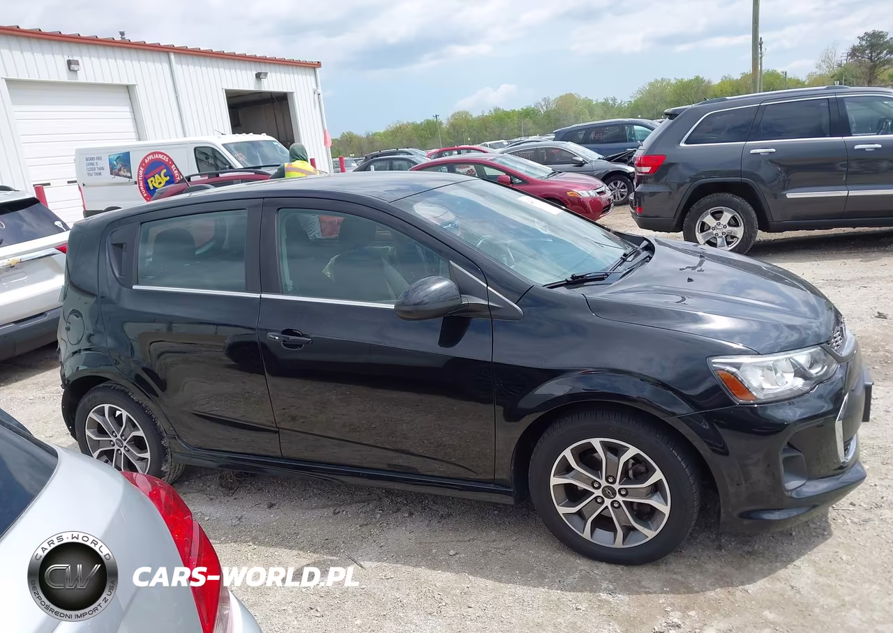 2018 Chevrolet Sonic Lt Auto VIN:1G1JD6SH4J4113547 - 14