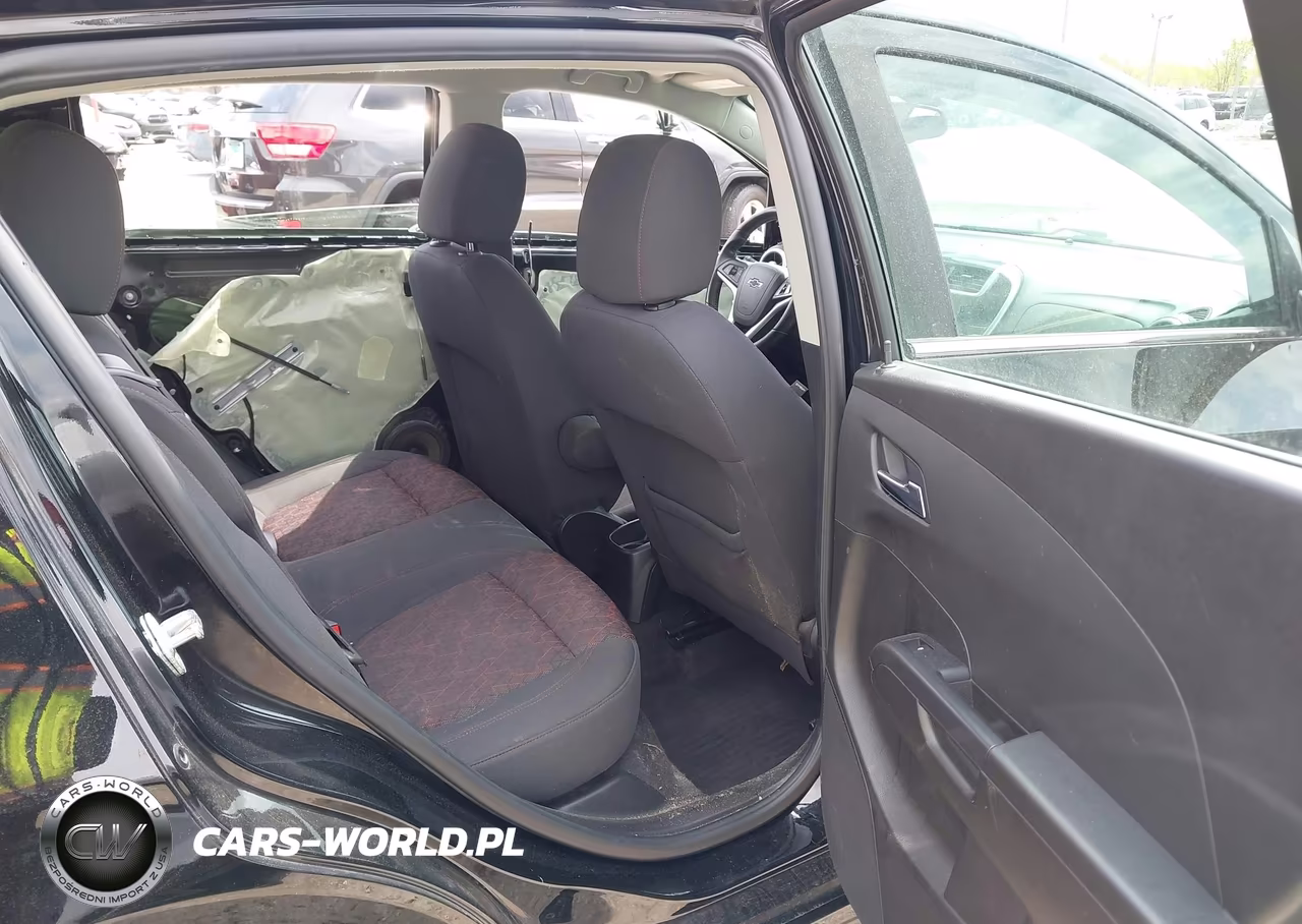 2018 Chevrolet Sonic Lt Auto VIN:1G1JD6SH4J4113547 - 8