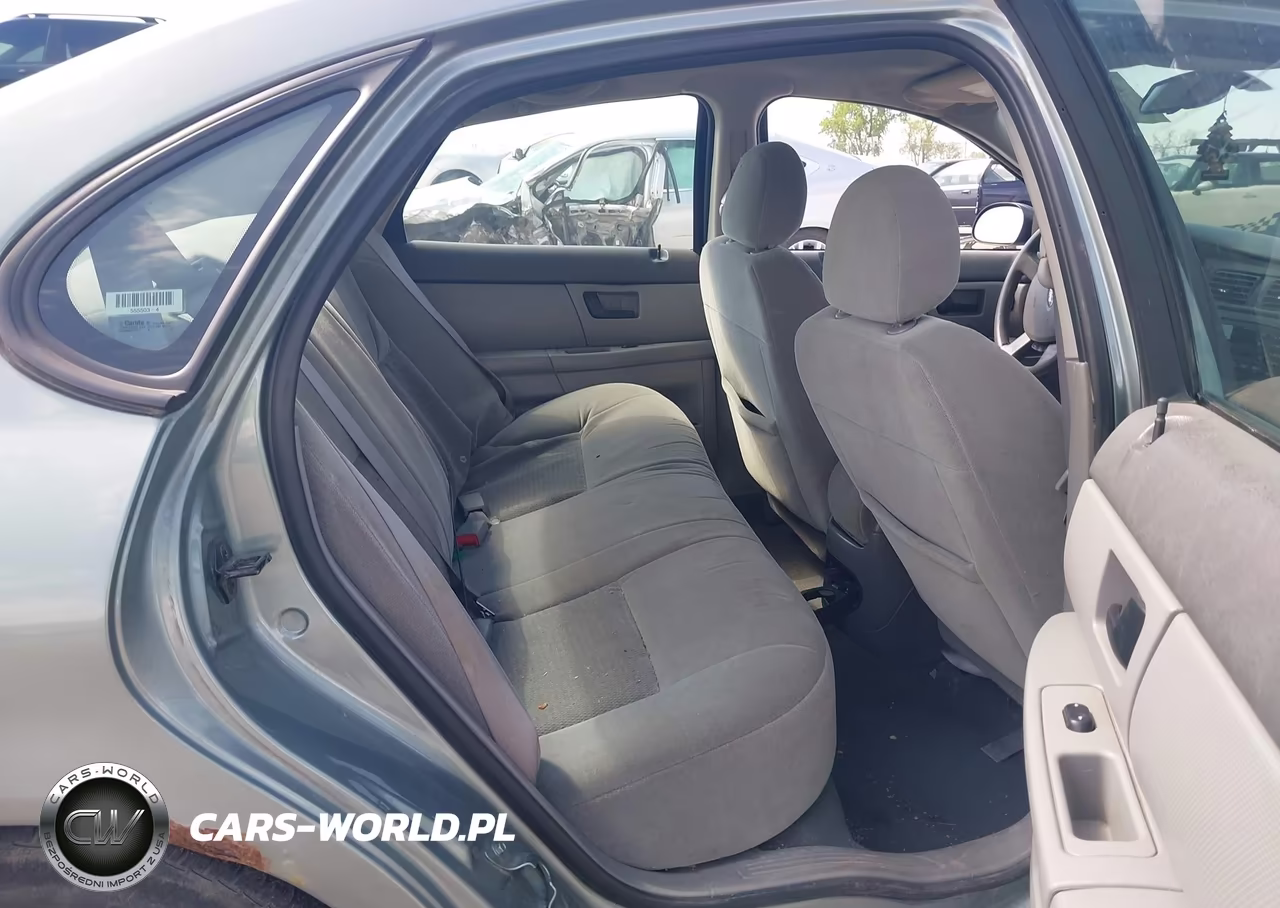 2007 Ford Taurus Se VIN:1FAFP53U77A176961 - 8