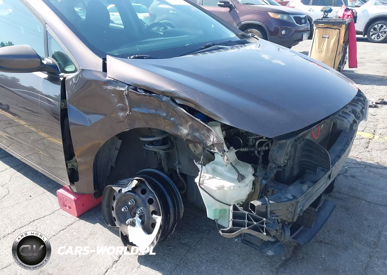 2018 Kia Forte Lx VIN:3KPFK4A74JE177571 - 6