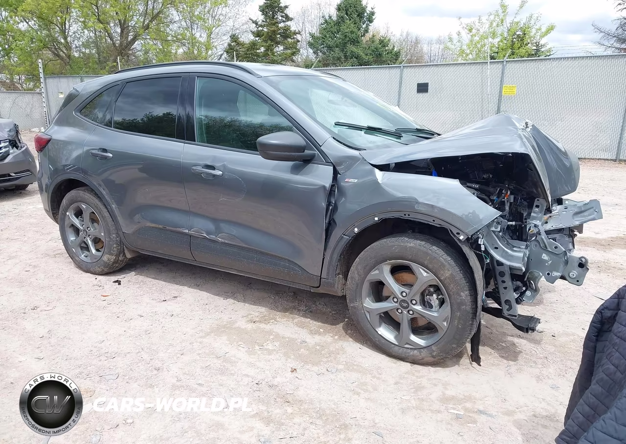 2025 Ford Escape St-Line – zdjęcie 1 z 17