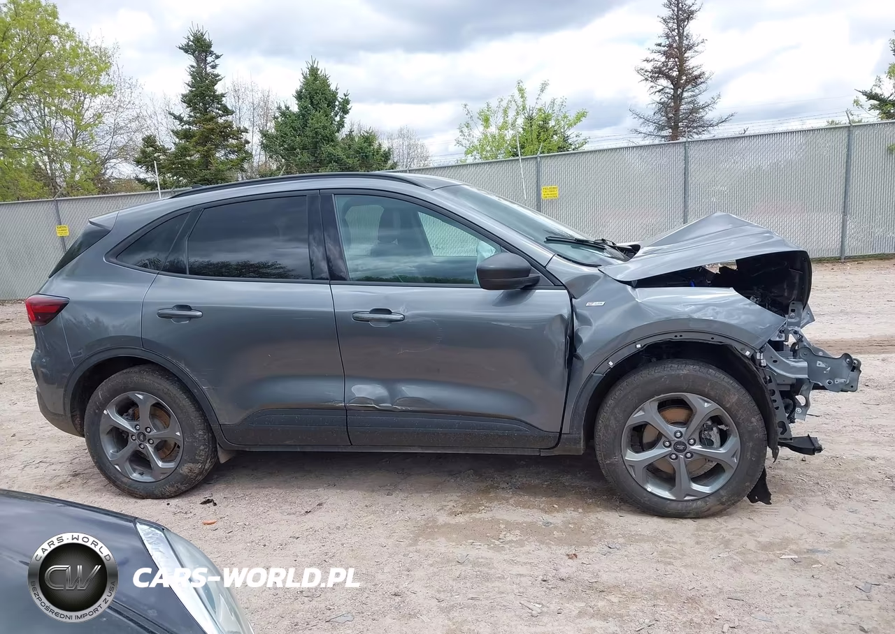 2025 Ford Escape St-Line VIN:1FMCU9MN3SUA30046 - 14