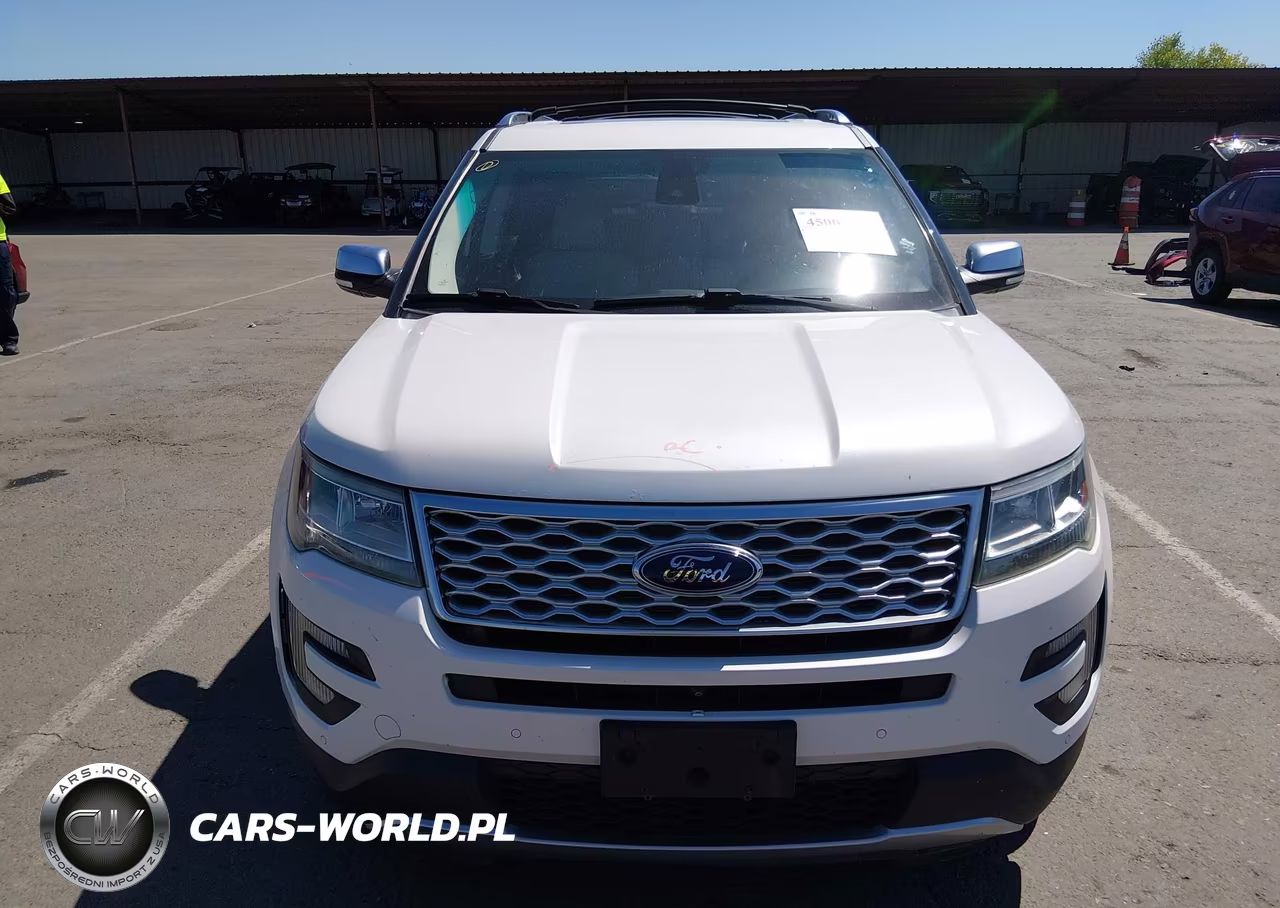 2016 Ford Explorer Platinum VIN:1FM5K8HTXGGB53043 - 12