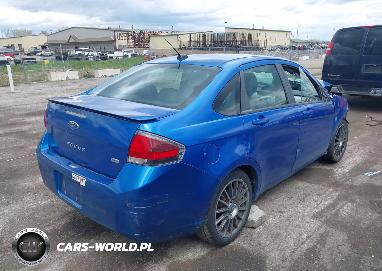 2011 Ford Focus Ses VIN:1FAHP3GN0BW163559 - 4