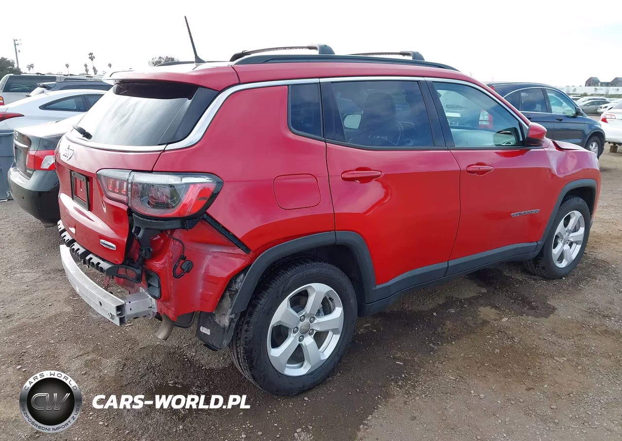 2018 Jeep Compass Latitude Fwd VIN:3C4NJCBBXJT227297 - 4