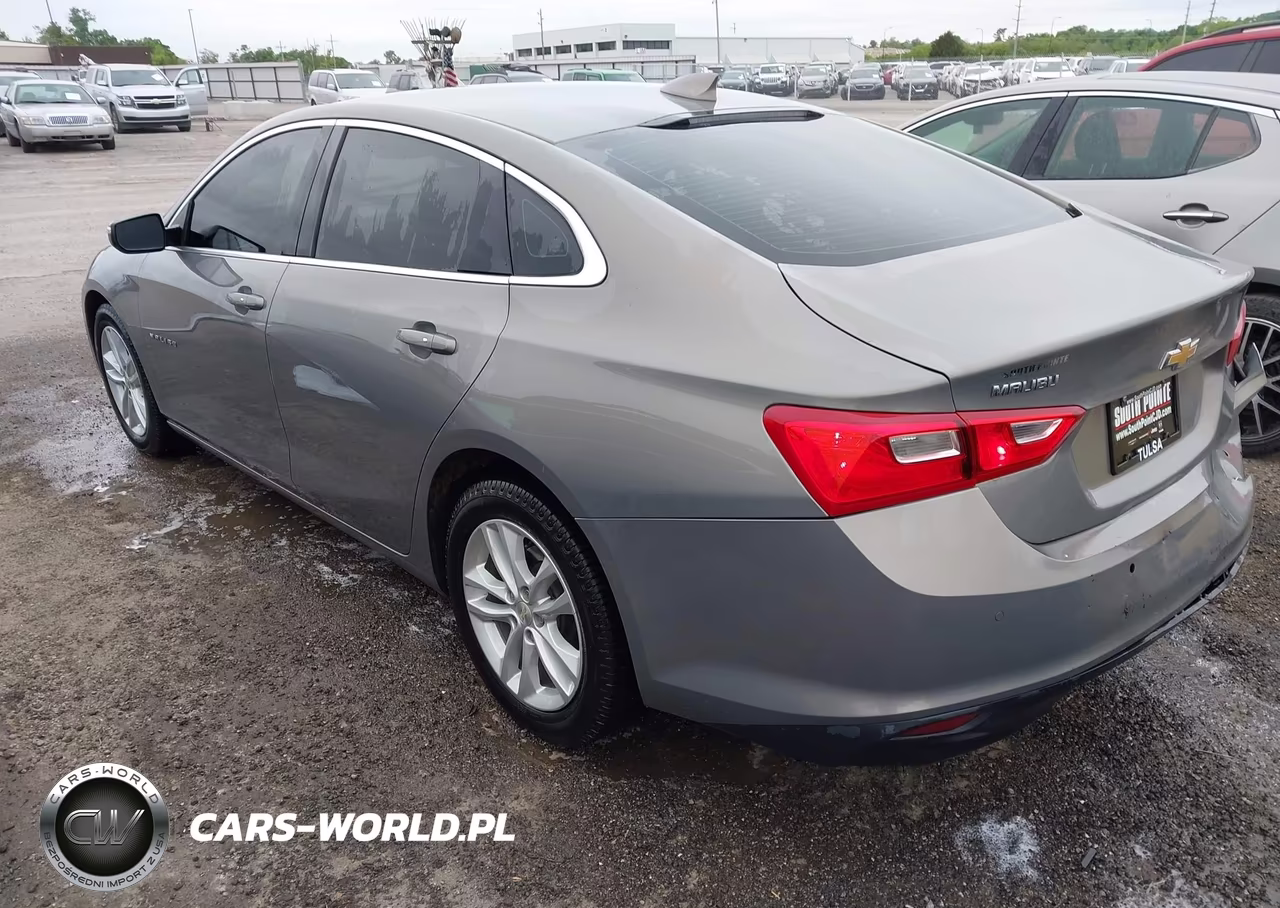 2018 Chevrolet Malibu Lt VIN:1G1ZD5ST0JF170723 - 3