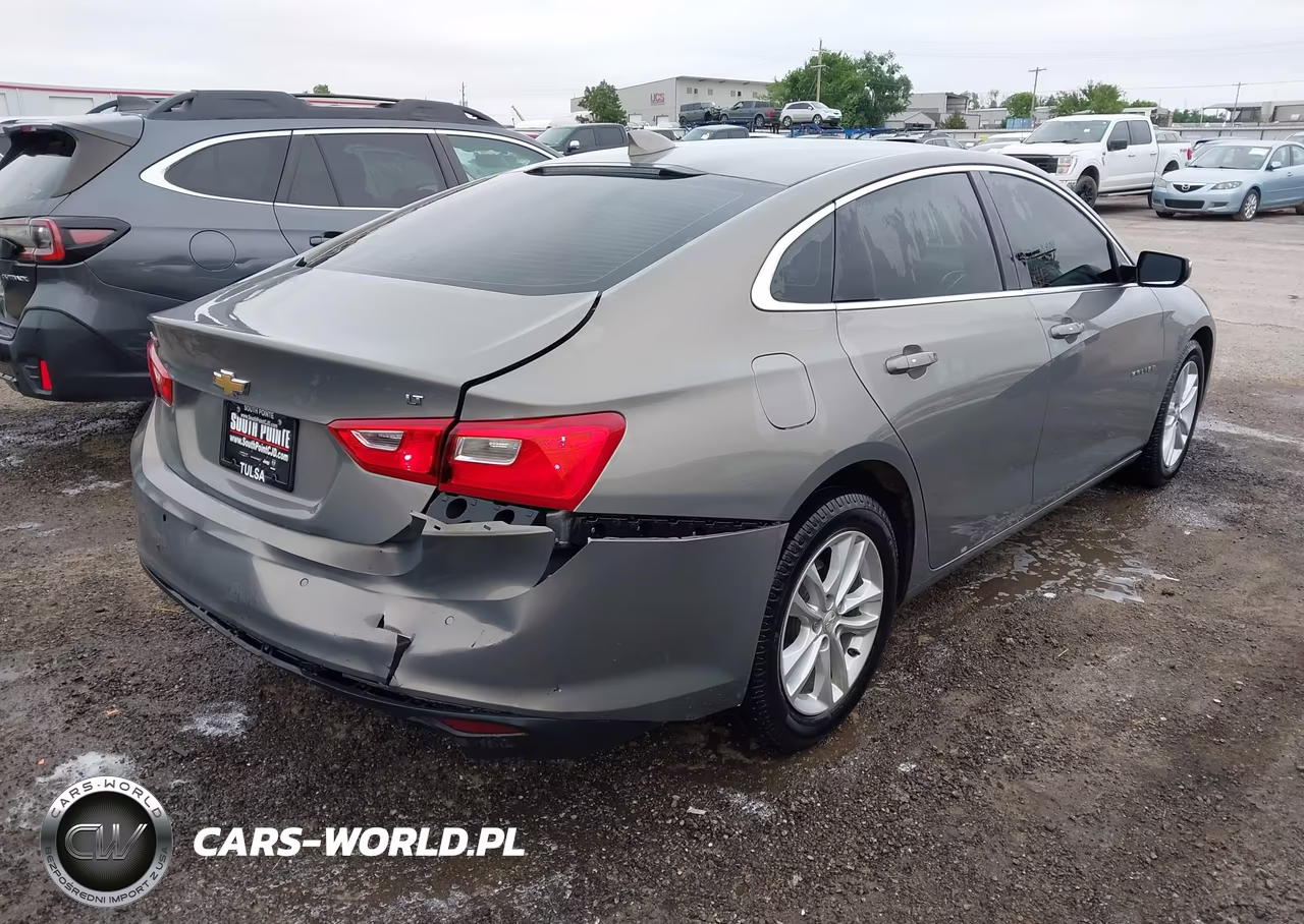 2018 Chevrolet Malibu Lt VIN:1G1ZD5ST0JF170723 - 4