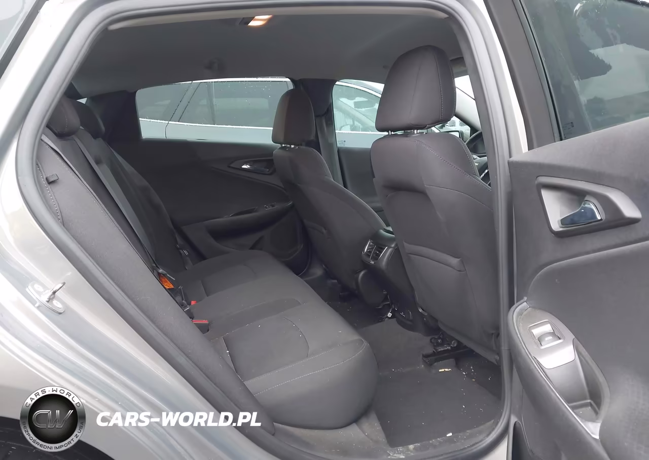 2018 Chevrolet Malibu Lt VIN:1G1ZD5ST0JF170723 - 8