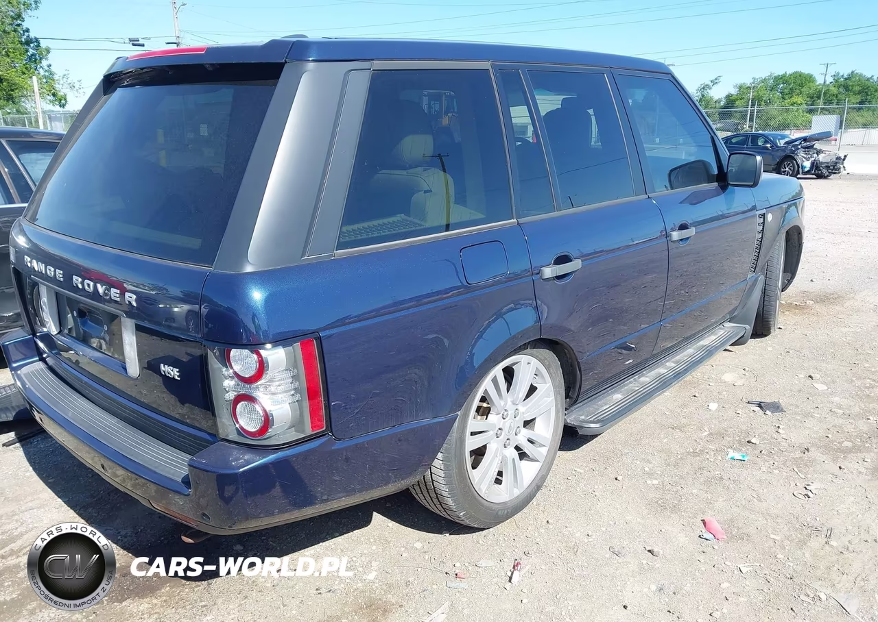 2011 Land Rover Range Rover Hse VIN:SALMF1D42BA345555 - 4