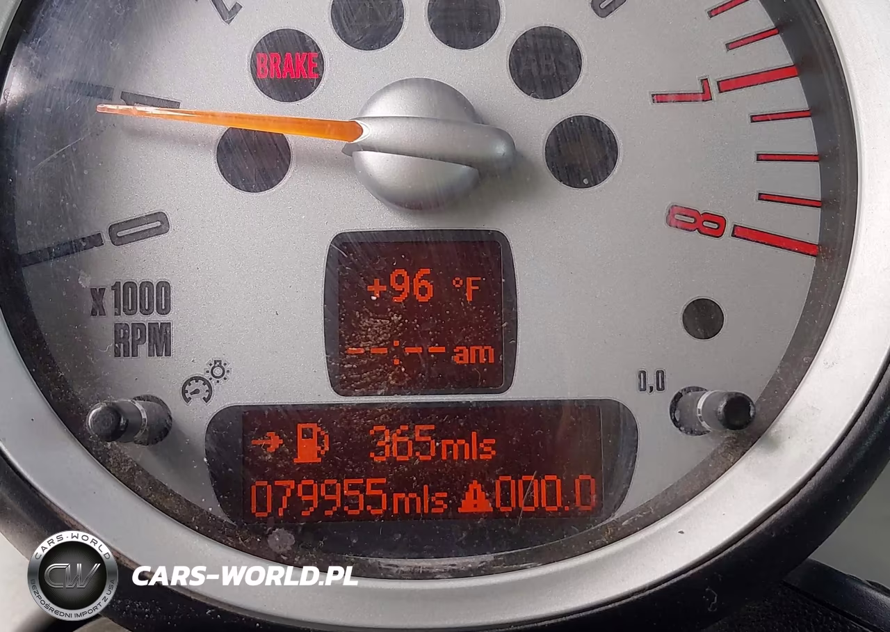 2009 Mini Cooper VIN:WMWMR33569TJ93909 - 16