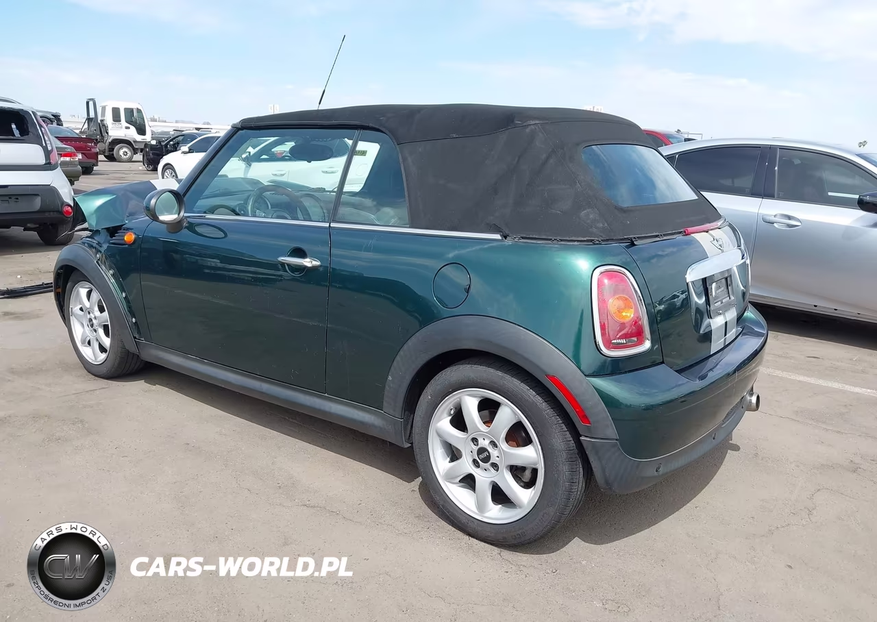 2009 Mini Cooper VIN:WMWMR33569TJ93909 - 3