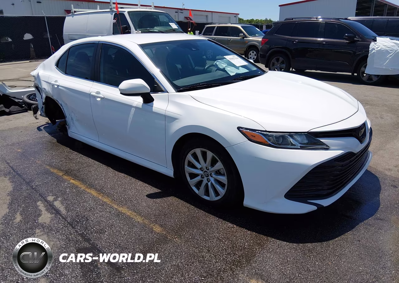 2020 Toyota Camry Le