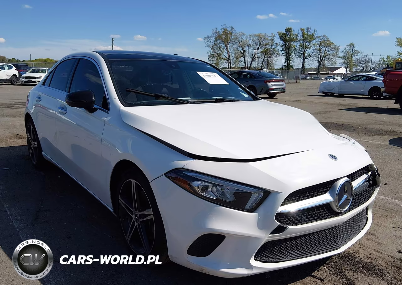2022 Mercedes-Benz A 220 4Matic – zdjęcie 1 z 16