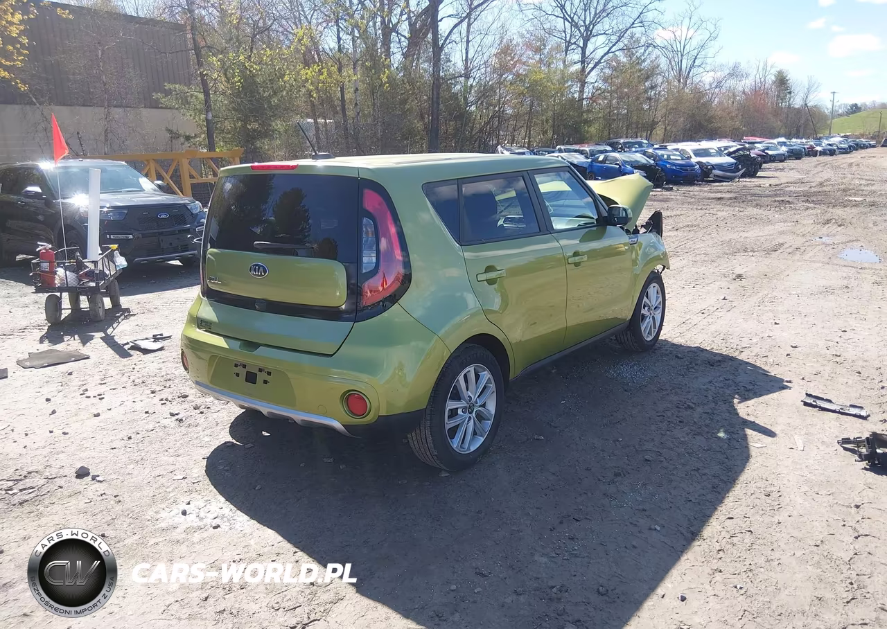 2017 Kia Soul + VIN:KNDJP3A58H7887975 - 4