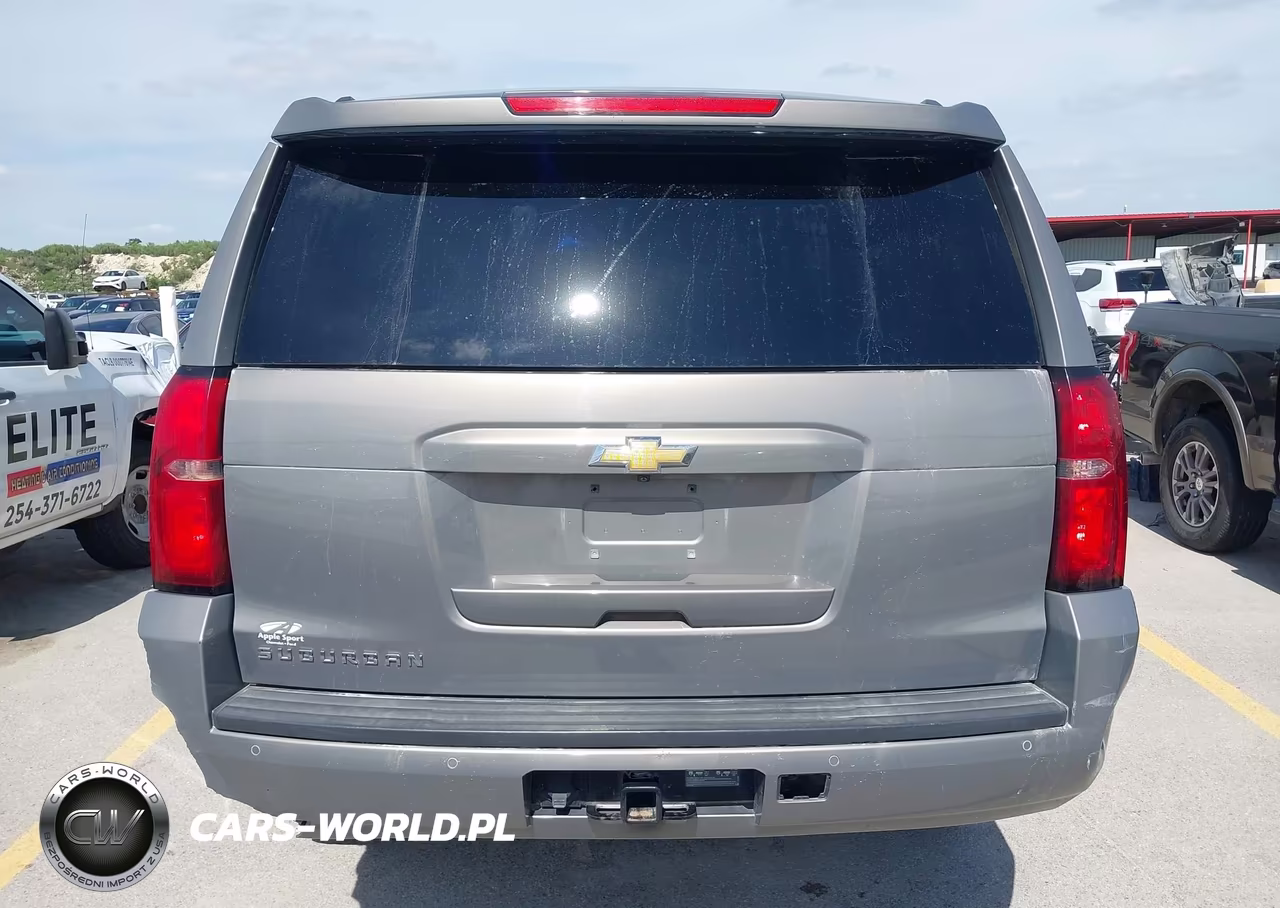 2018 Chevrolet Suburban Lt VIN:1GNSKHKC1JR167495 - 17