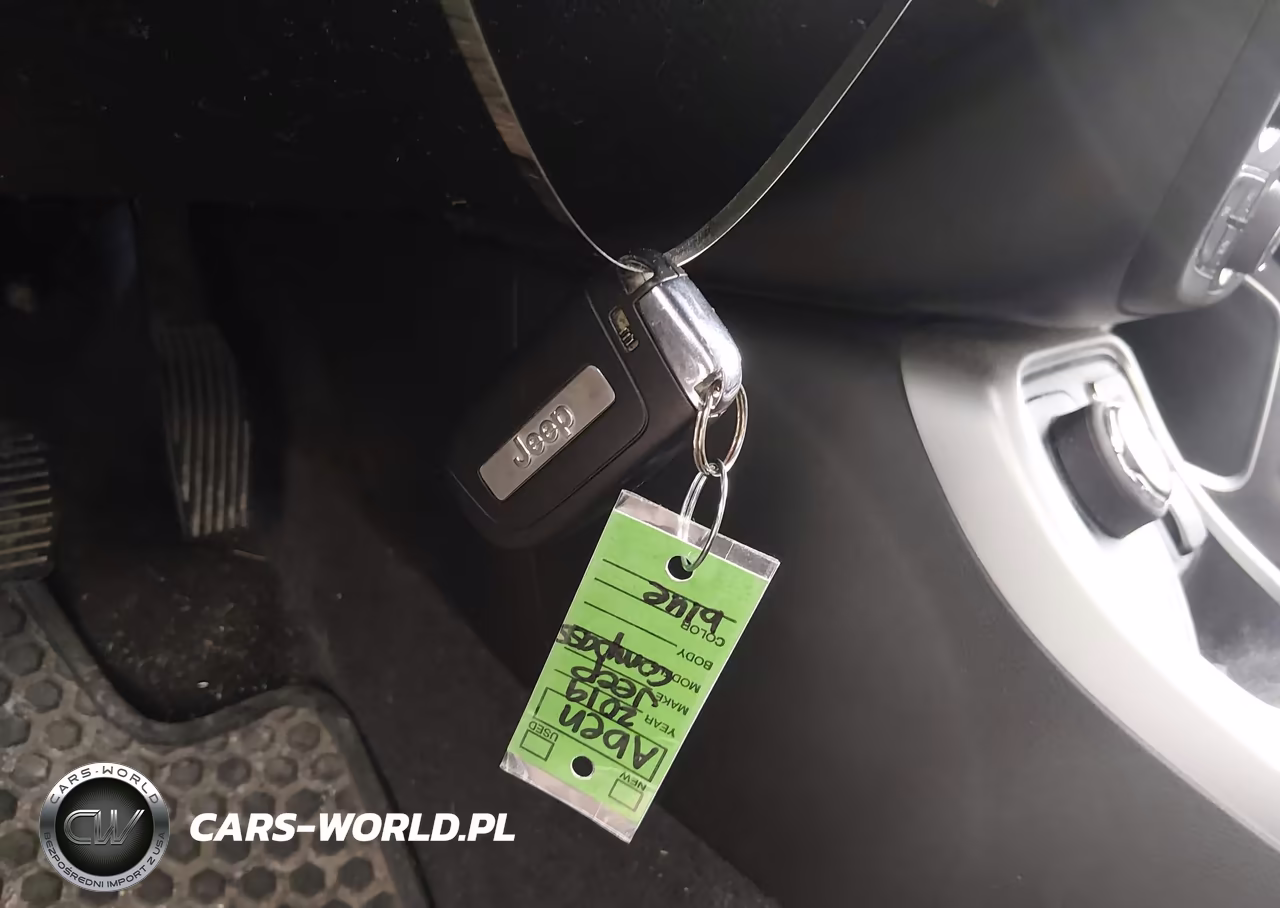 2019 Jeep Compass Latitude 4X4 VIN:3C4NJDBB4KT734218 - 11