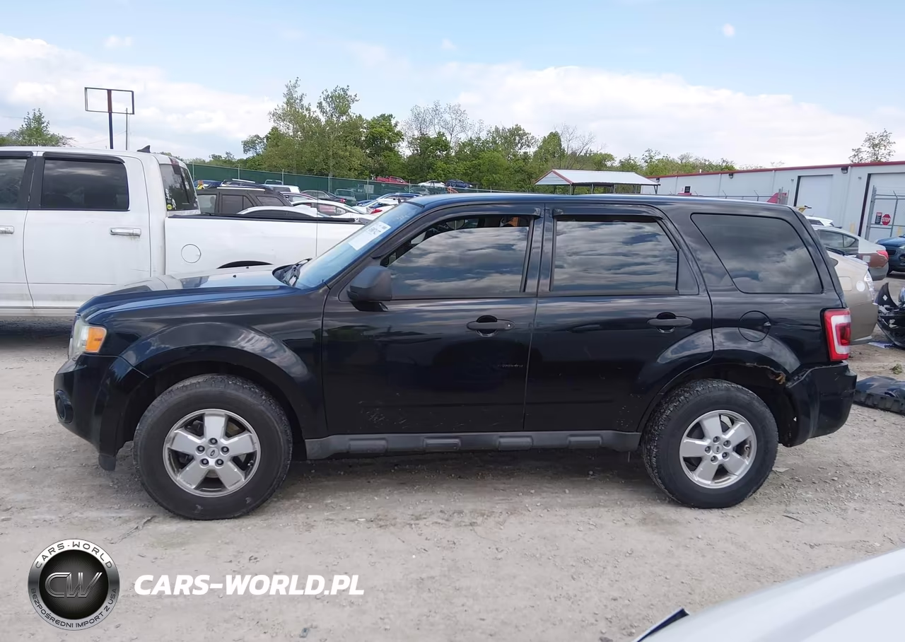 2010 Ford Escape Xls VIN:1FMCU0C78AKB10855 - 15