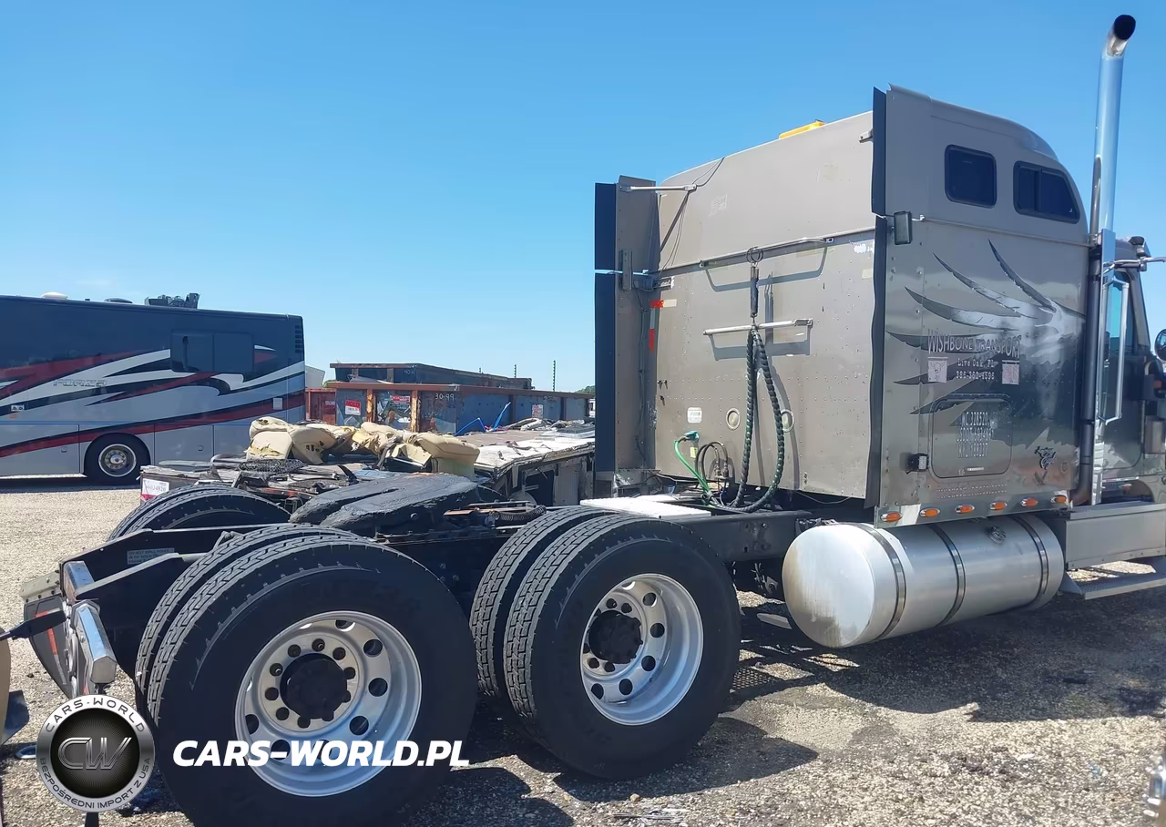 2005 International 9900 9900Ix VIN:2HSCKAPR95C129380 - 4
