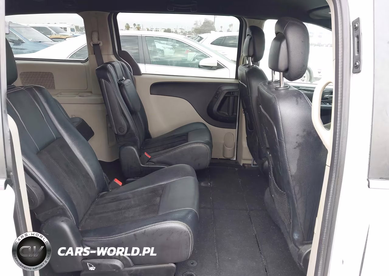2018 Dodge Grand Caravan Sxt VIN:2C4RDGCG1JR241280 - 8