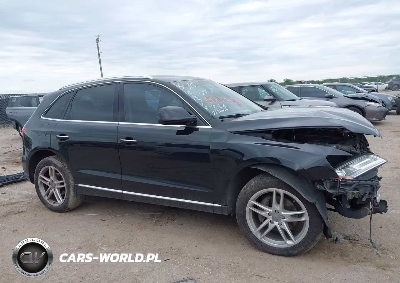 2016 Audi Q5 2.0T Premium VIN:WA1C2AFP4GA103132 - 14