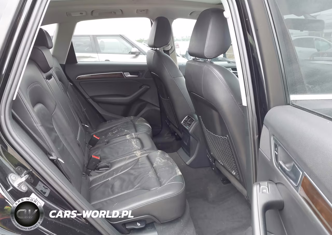 2016 Audi Q5 2.0T Premium VIN:WA1C2AFP4GA103132 - 8