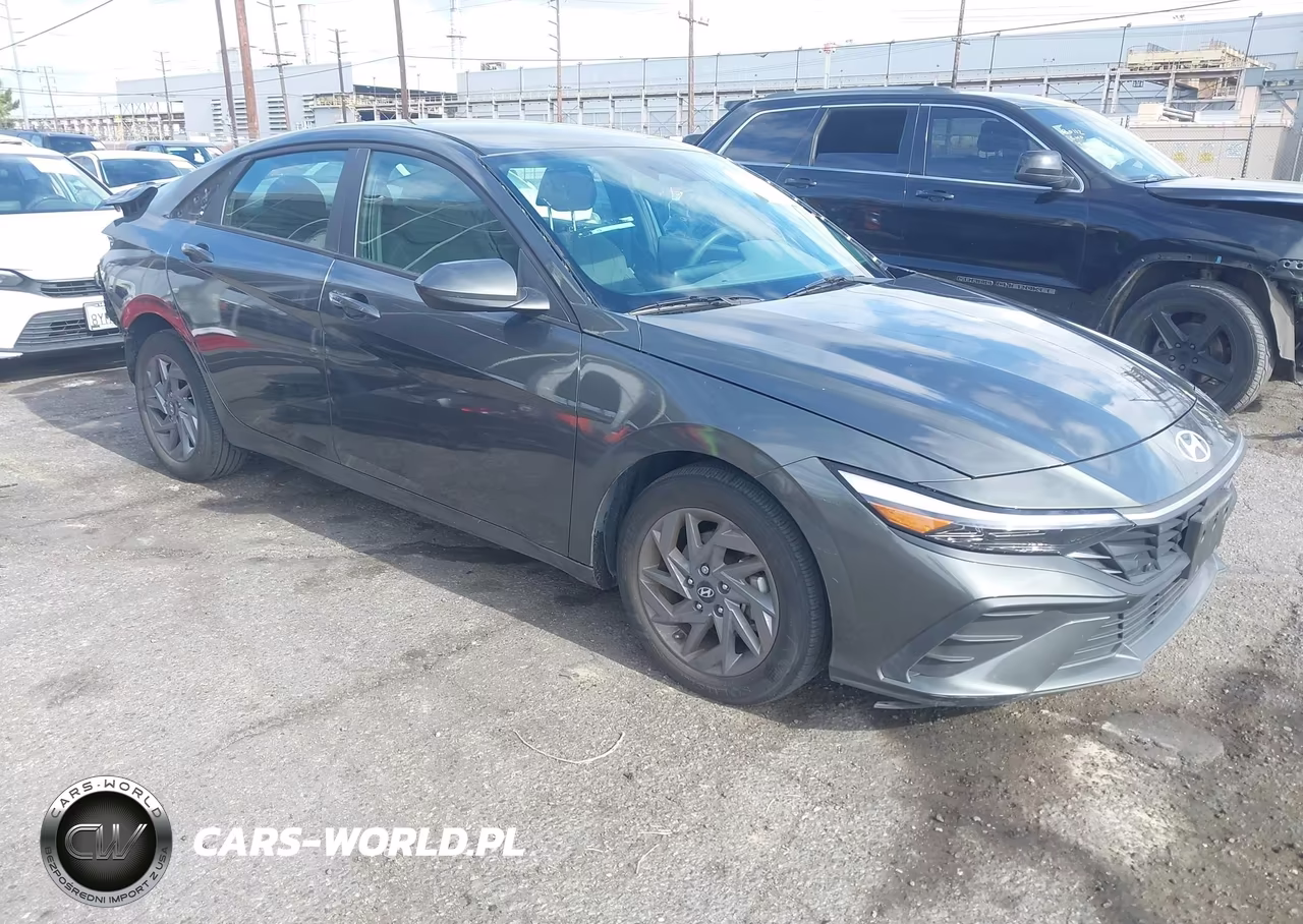 2024 Hyundai Elantra Sel – zdjęcie 1 z 17