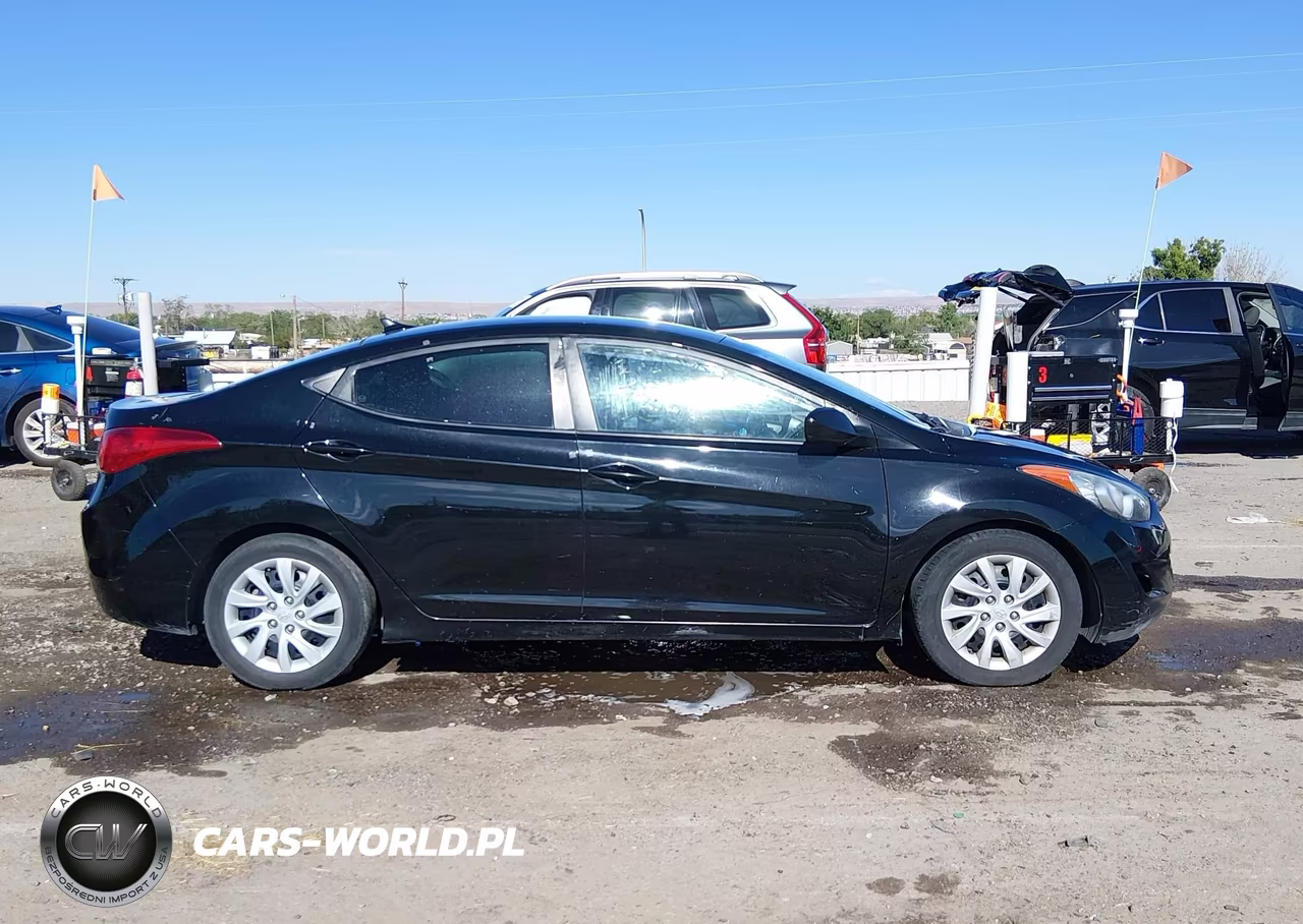 2012 Hyundai Elantra Gls VIN:5NPDH4AEXCH102697 - 12