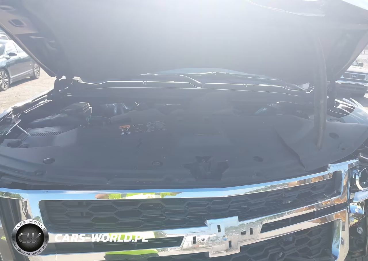 2015 Chevrolet Tahoe Lt VIN:1GNSCBKC3FR631470 - 10