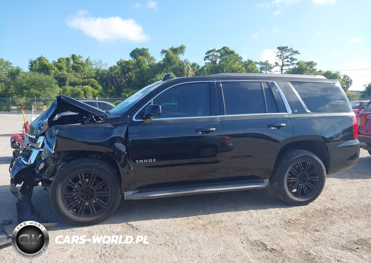 2015 Chevrolet Tahoe Lt VIN:1GNSCBKC3FR631470 - 14
