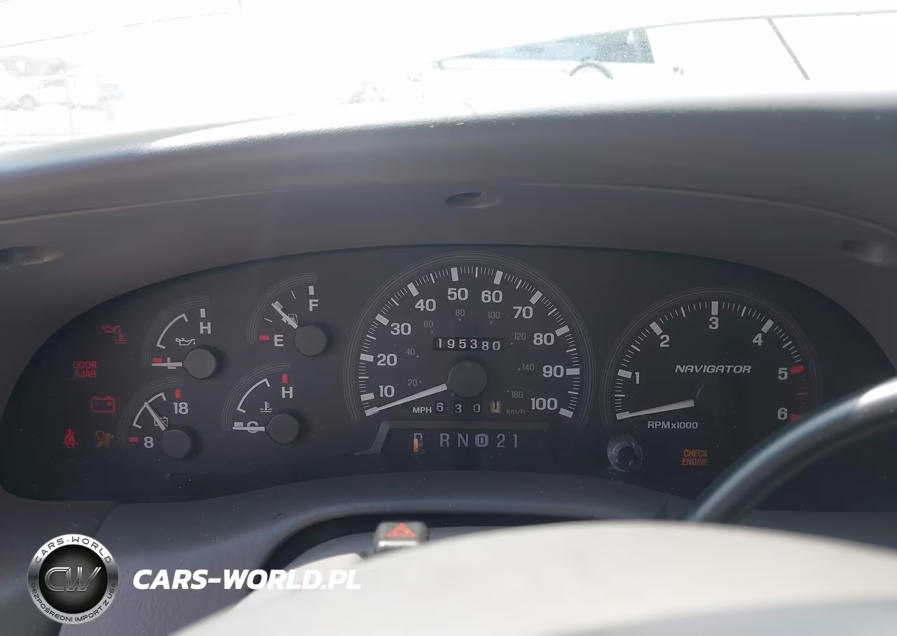 1998 Lincoln Navigator VIN:5LMPU28LXWLJ51442 - 7
