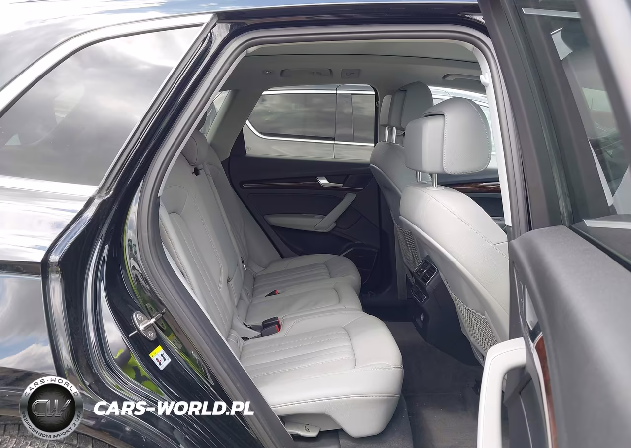 2018 Audi Q5 2.0T Premium-2.0T Tech Premium VIN:WA1BNAFY6J2075363 - 8
