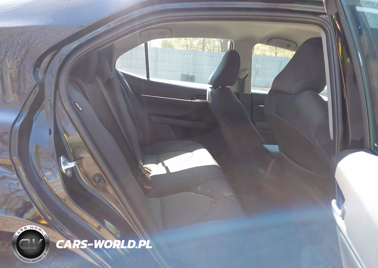 2024 Toyota Camry Le VIN:4T1C11AK8RU851500 - 8