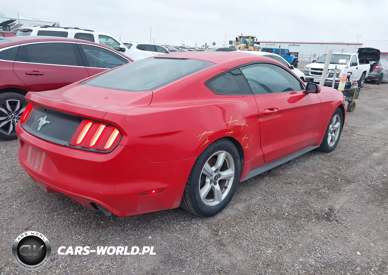 2016 Ford Mustang V6 VIN:1FA6P8AM2G5333258 - 4