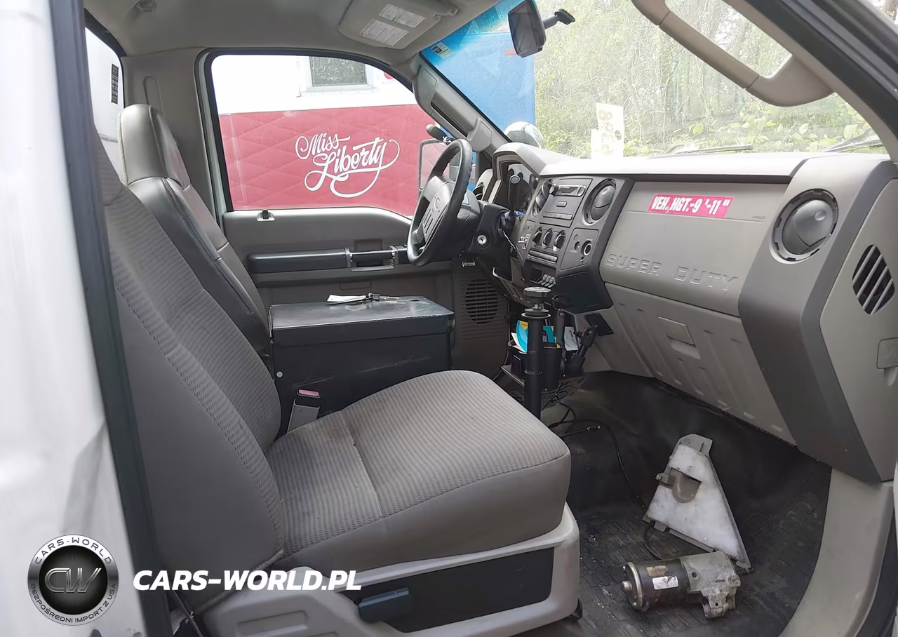 2008 Ford F-450 Chassis Xl-Xlt VIN:1FDXF46YX8EA49699 - 5
