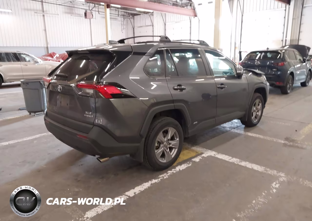 2023 Toyota Rav4 Hybrid Xle VIN:4T3RWRFV5PU102994 - 4