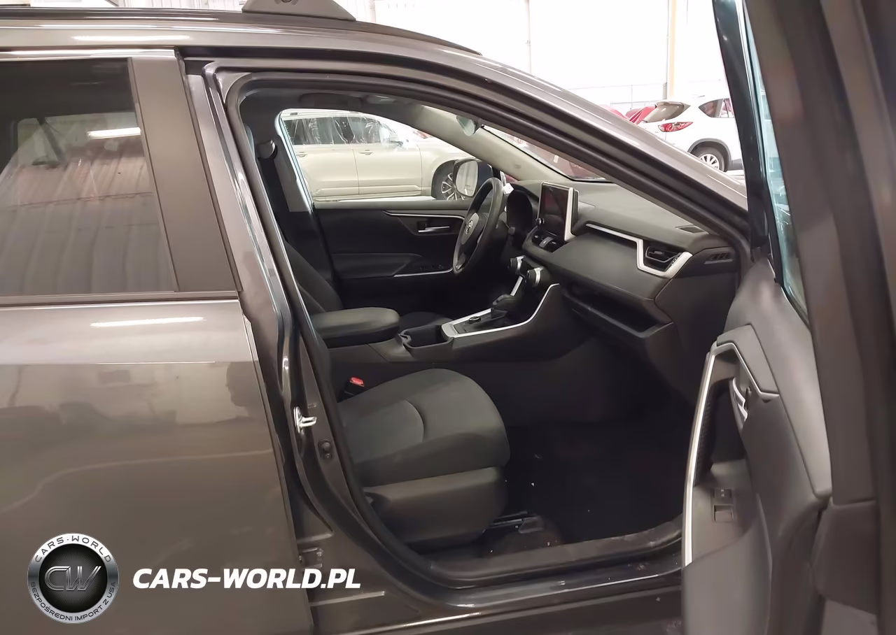 2023 Toyota Rav4 Hybrid Xle VIN:4T3RWRFV5PU102994 - 5