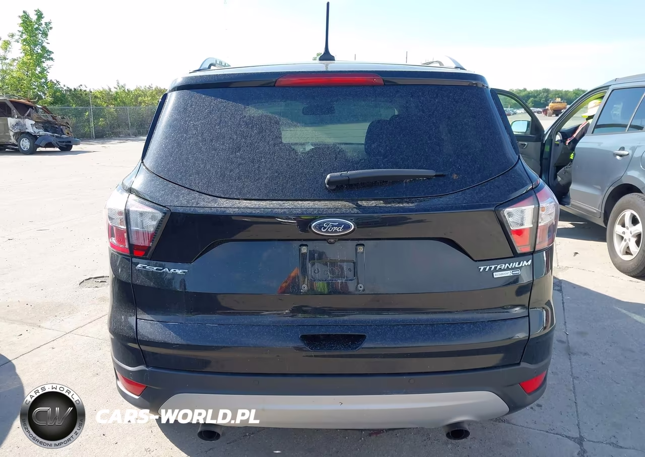 2018 Ford Escape Titanium VIN:1FMCU9J98JUA79149 - 16