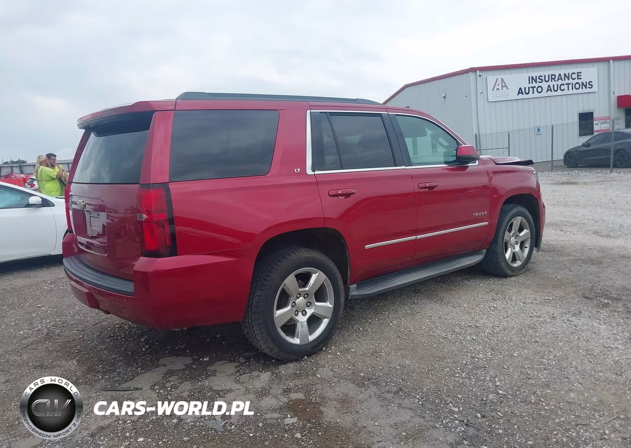 2015 Chevrolet Tahoe Lt VIN:1GNSKBKC4FR628192 - 4