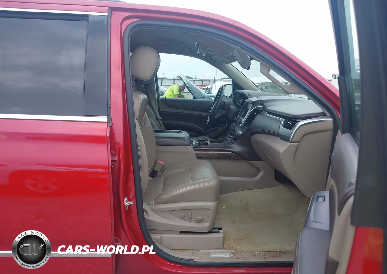 2015 Chevrolet Tahoe Lt VIN:1GNSKBKC4FR628192 - 5